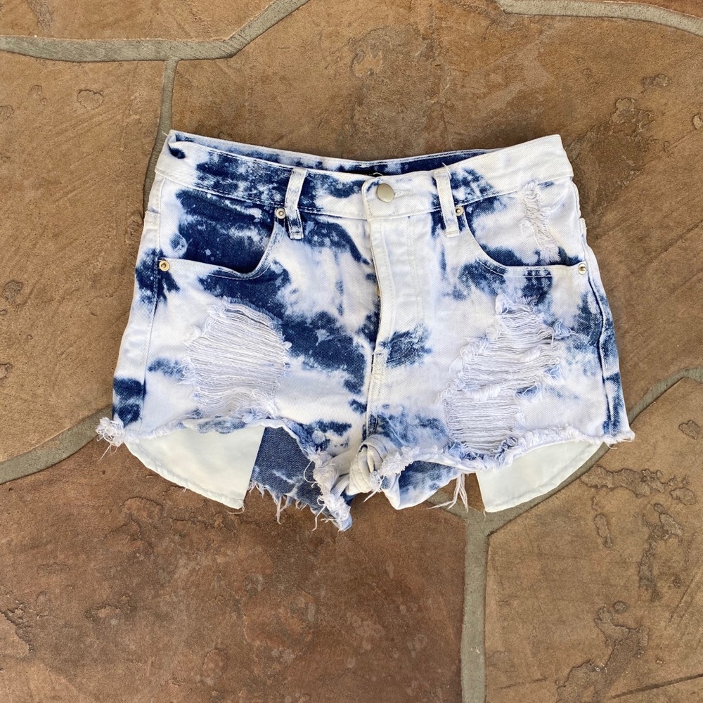 TIE DYE HIGH WAISTED DENIM SHORTS